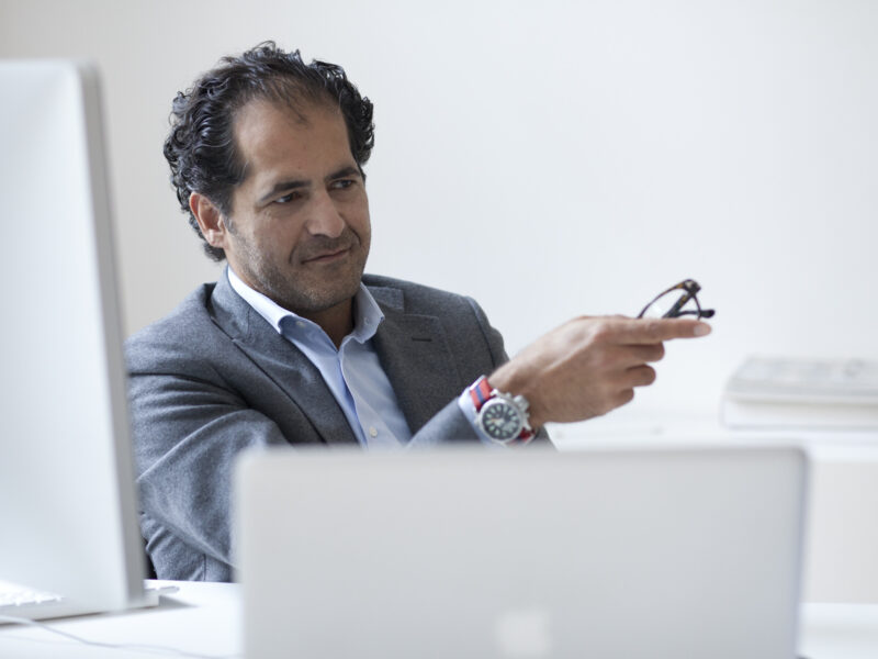 Ueberuns amirrezaii02 Ueberuns amirrezaii02